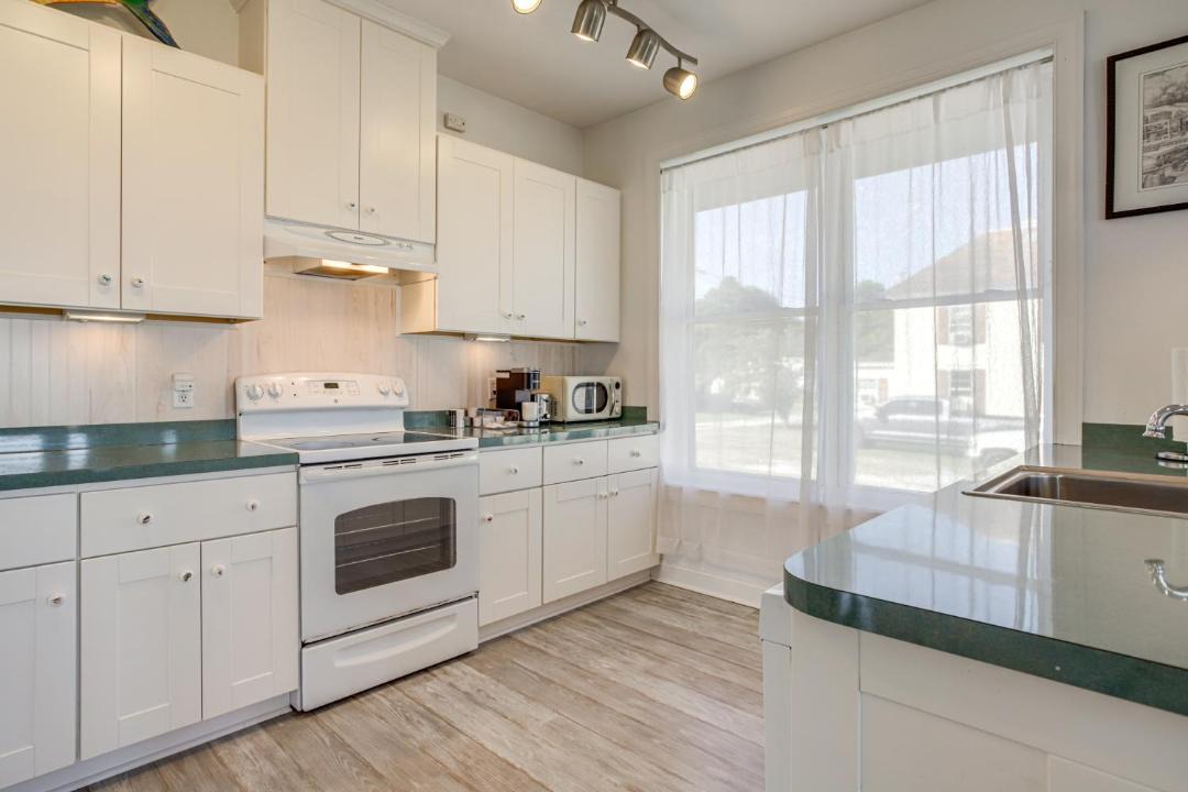 Photo of Kitchen in Willis Wharf