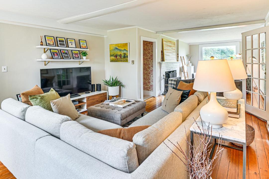 Photo of Livingroom in Richmond