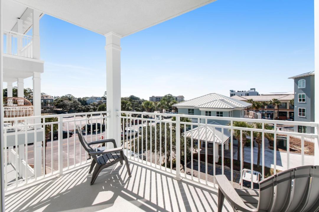 Photo of Patio Balcony in Gulf Place