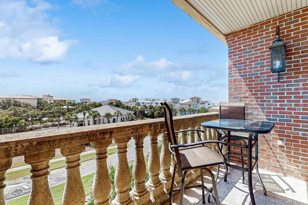 Photo of Patio Balcony in Seacrest Beach