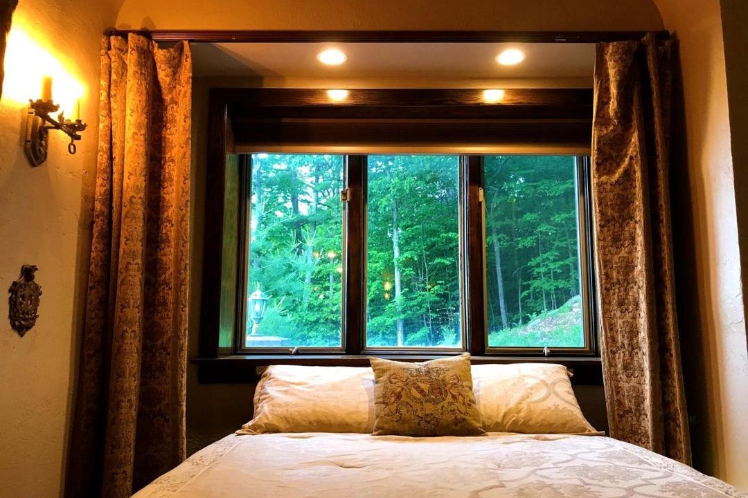 Photo of Bedroom in Bolton Landing