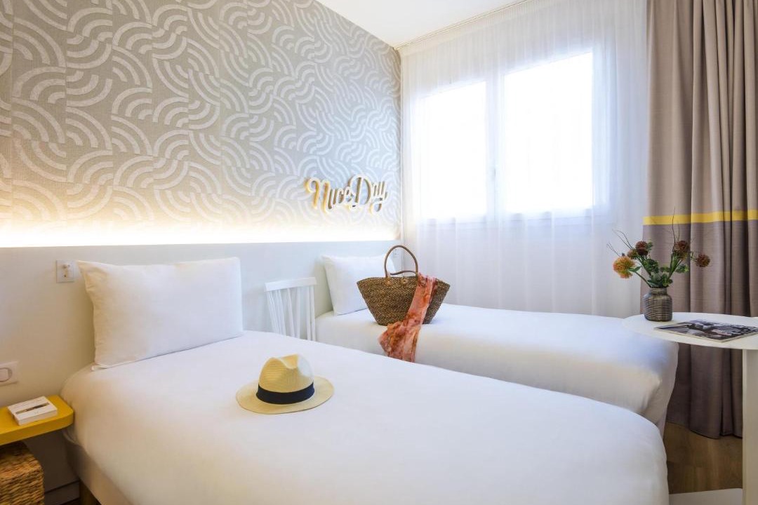 Photo of Bedroom in Saint-Laurent-du-Var