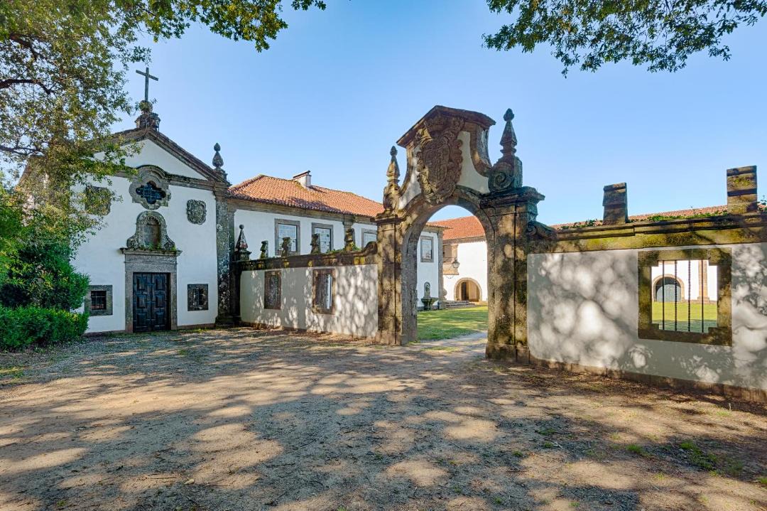 Photo of Buildings in Lanheses