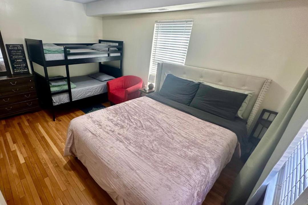 Photo of Bedroom in Everett