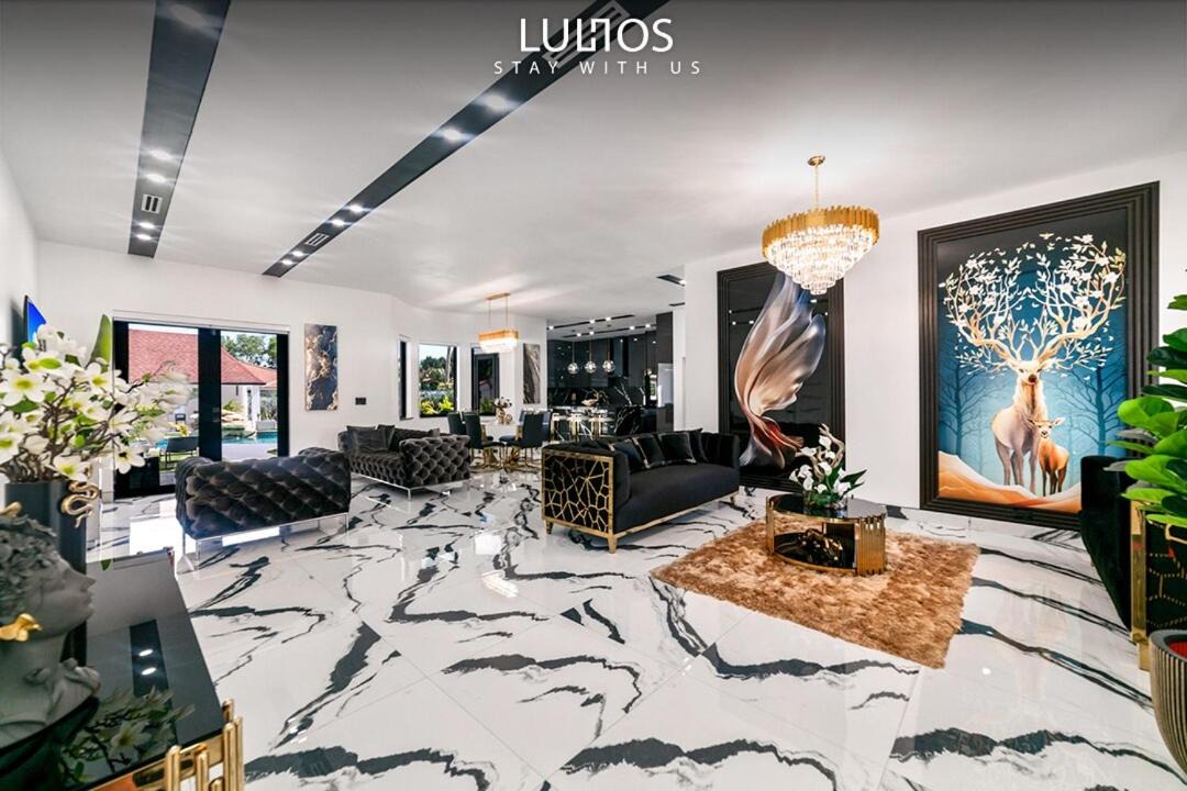 Photo of Livingroom in Tamiami