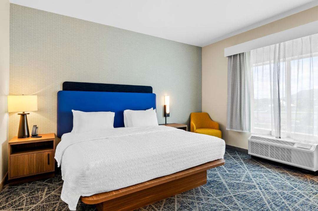 Photo of Bedroom in Troutville