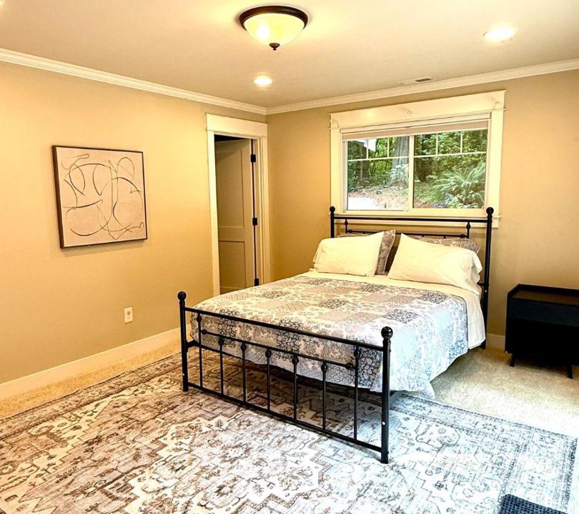 Photo of Bedroom in Issaquah