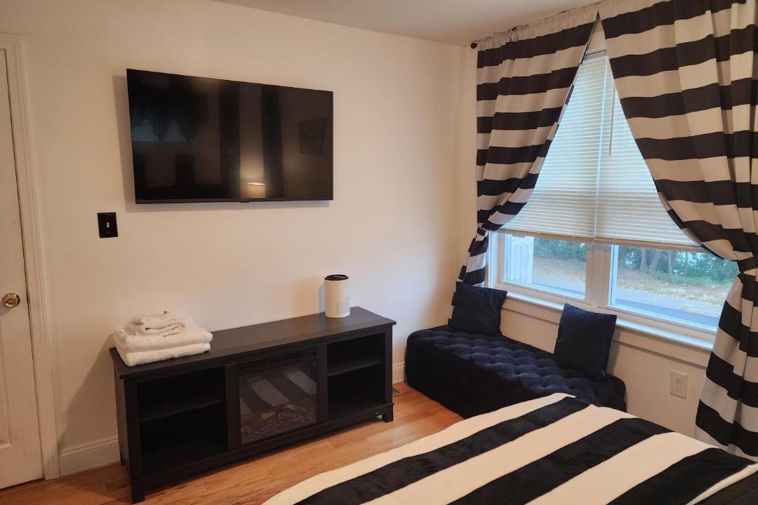 Photo of Bedroom in South Peabody