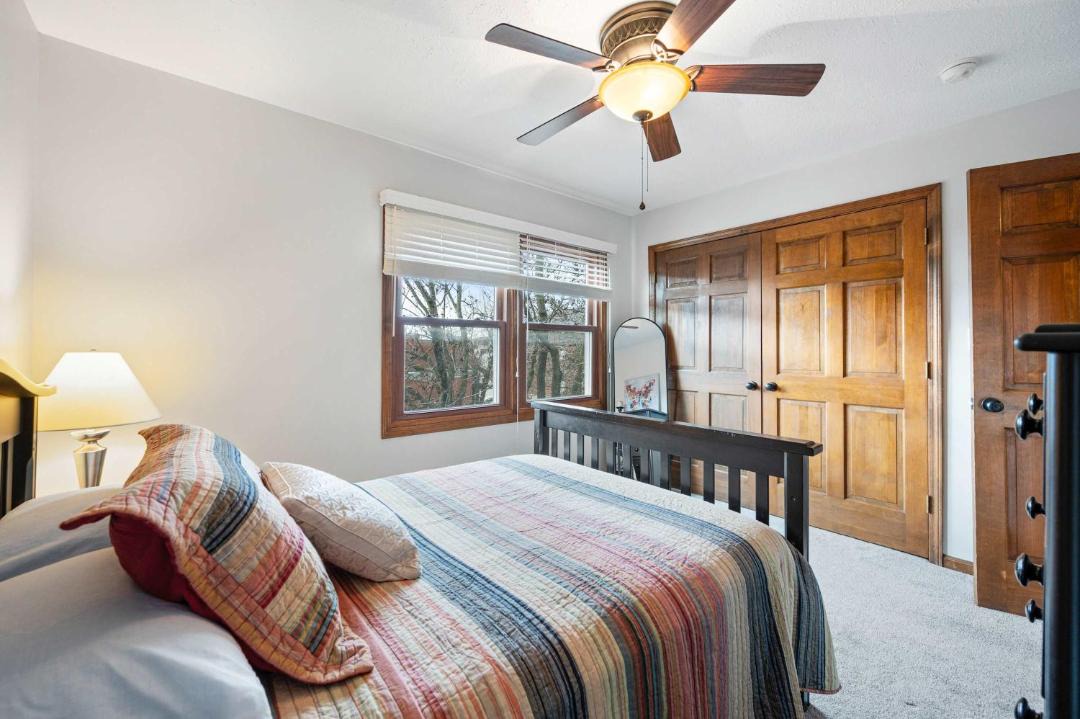 Photo of Bedroom in Lockerbie Square