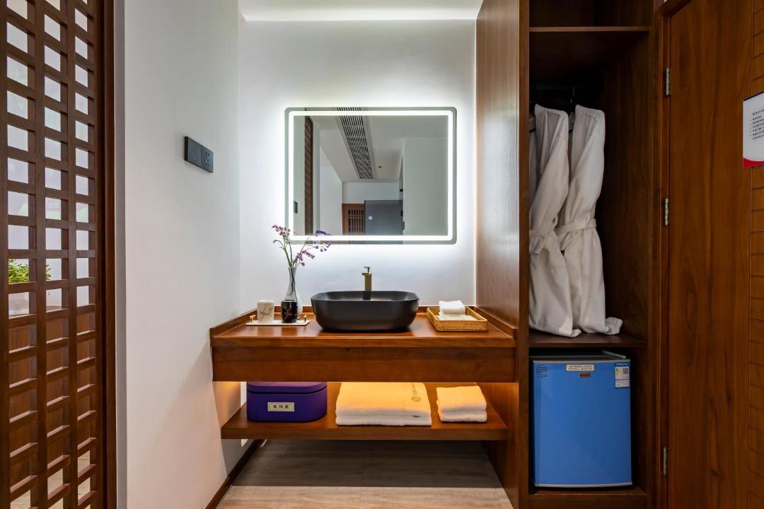 Photo of Bathroom in Huangshan