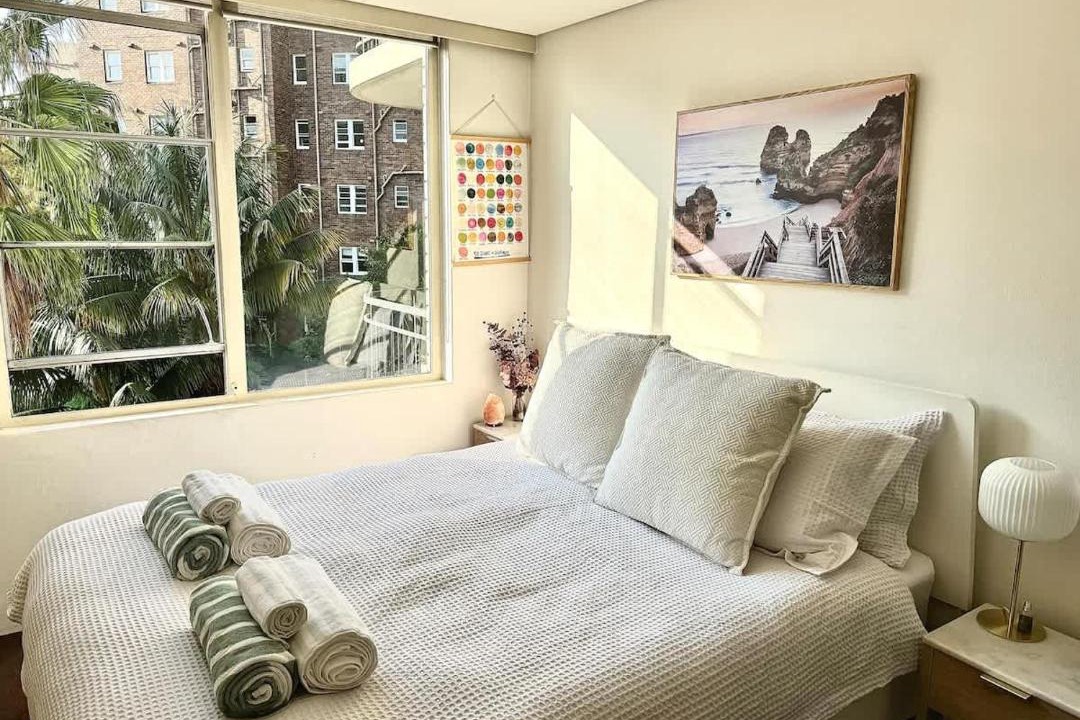 Photo of Bedroom in Elizabeth Bay
