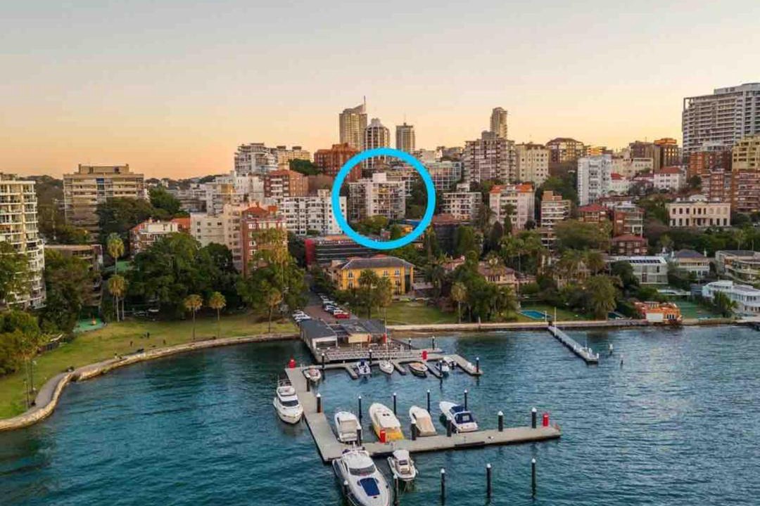 Photo of Buildings in Elizabeth Bay