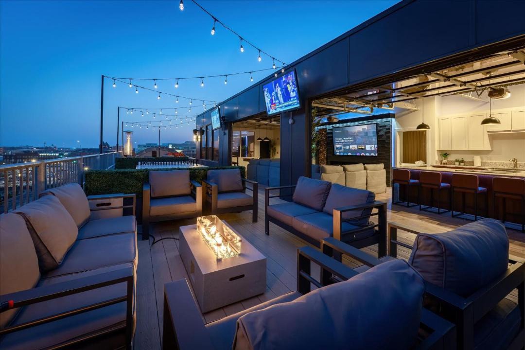 Photo of Patio Balcony in Wholesale District