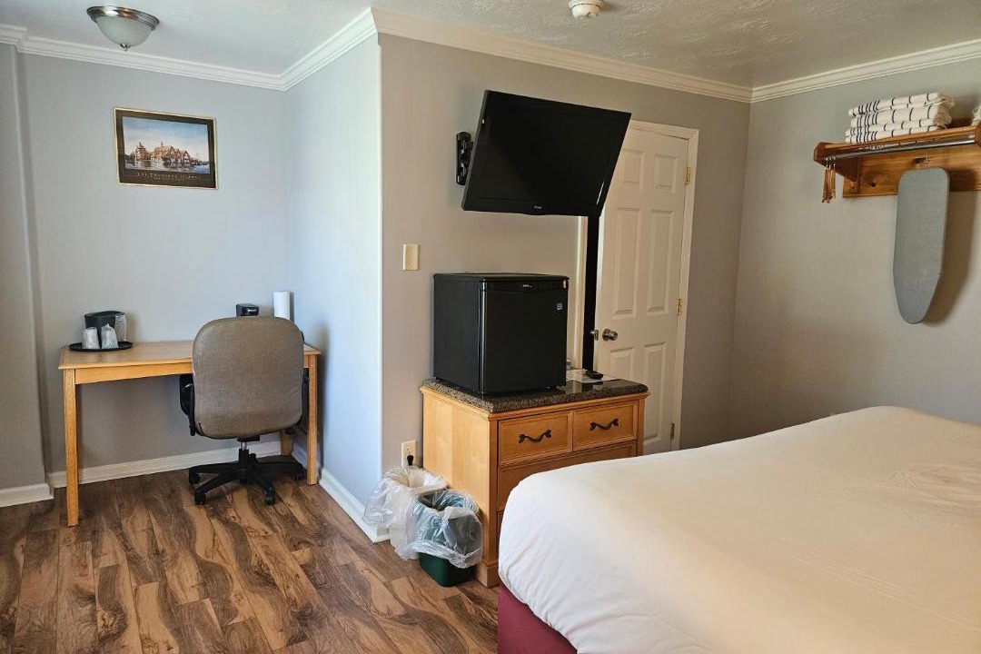 Photo of Bedroom in Alexandria Bay