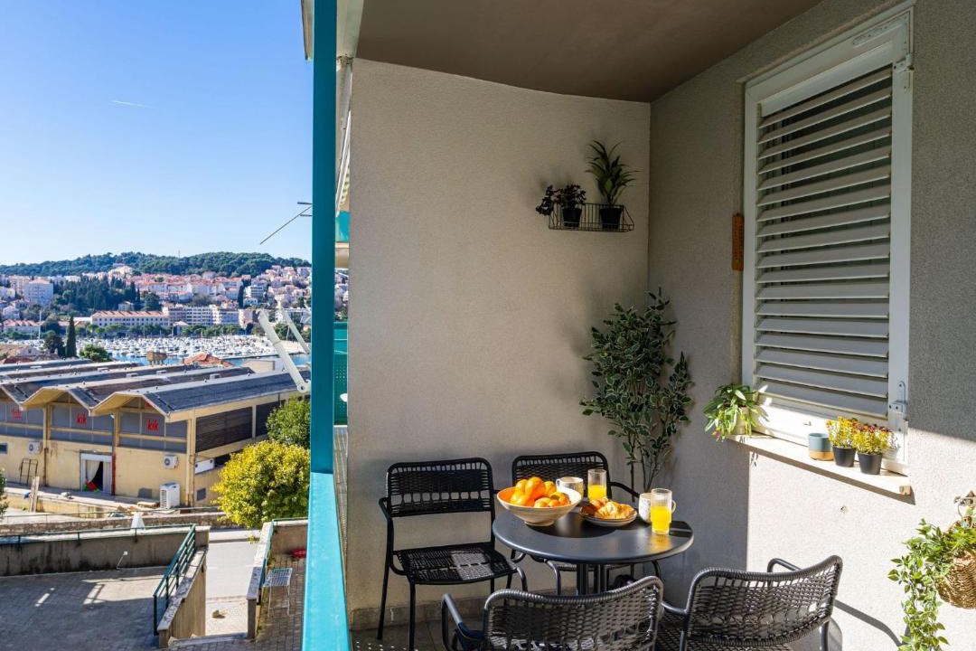 Photo of Patio Balcony in Gruz