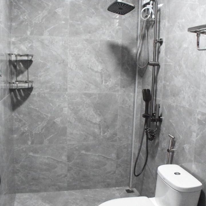 Photo of Bathroom in Milandhoo
