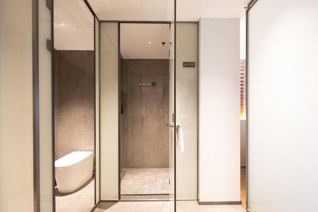 Photo of Bathroom in Donghu District