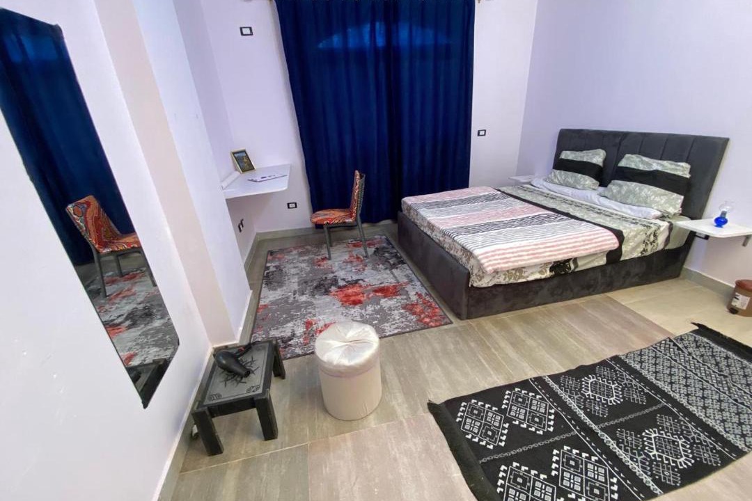 Photo of Bedroom in Pyramids Gardens