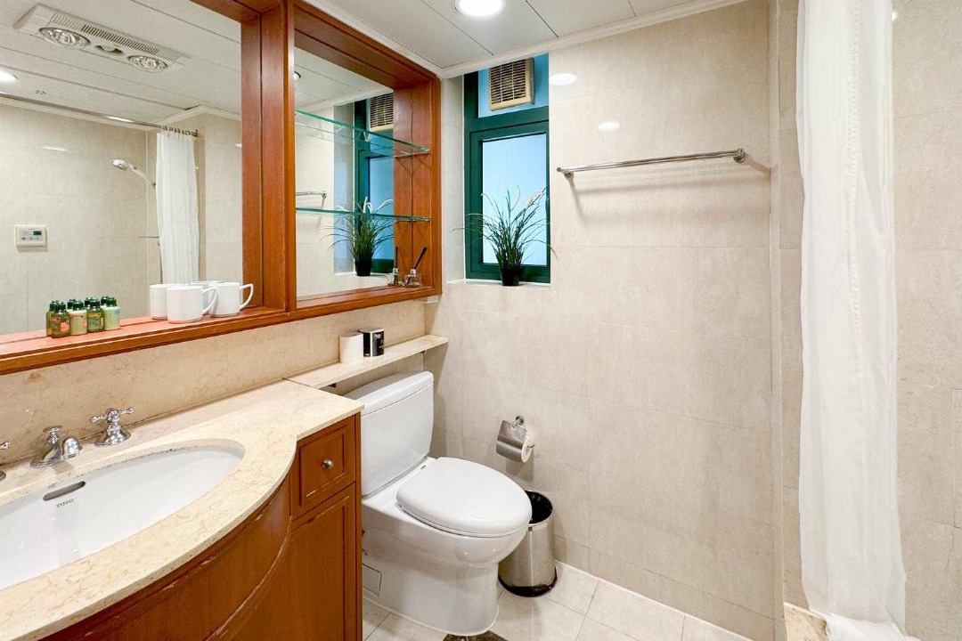 Photo of Bathroom in Xujiahui