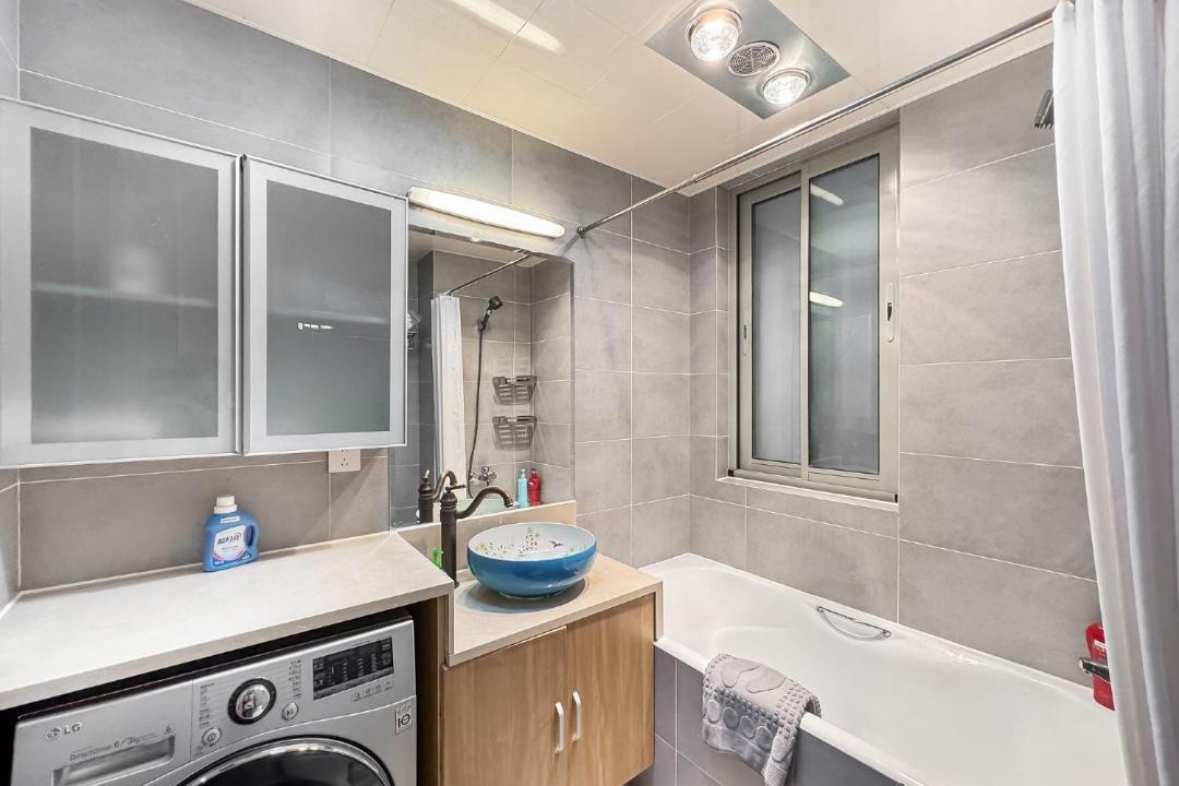 Photo of Bathroom in Changning