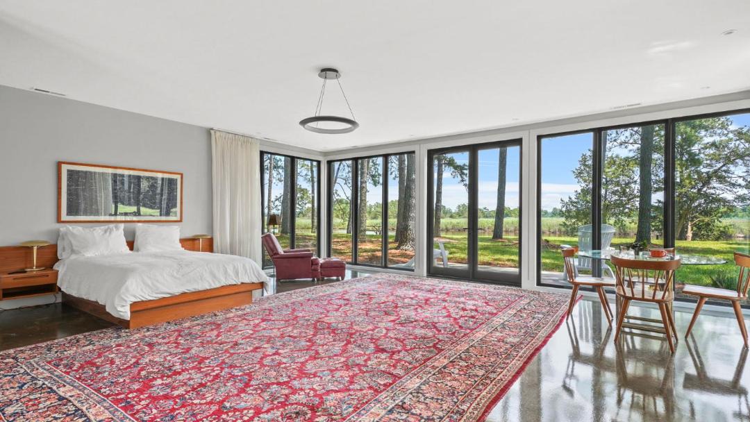 Photo of Bedroom in Temperanceville