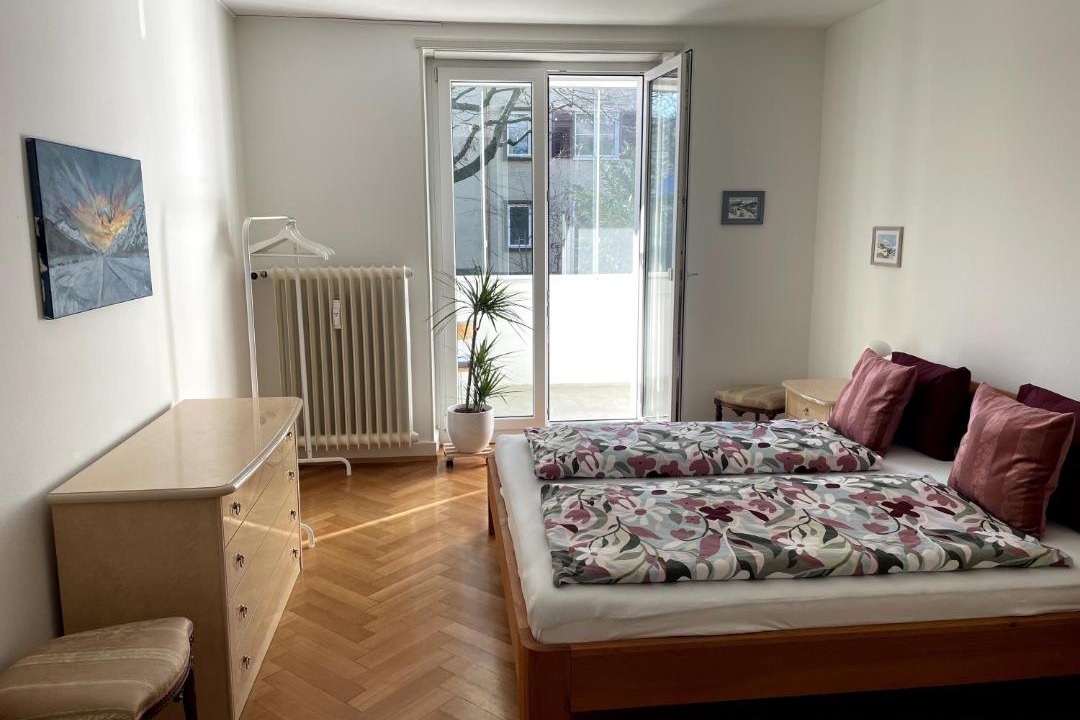 Photo of Bedroom in Iselin