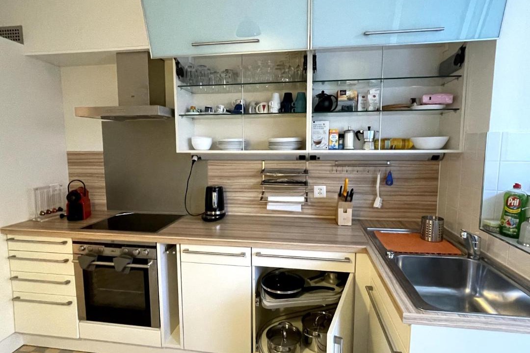 Photo of Kitchen in Iselin