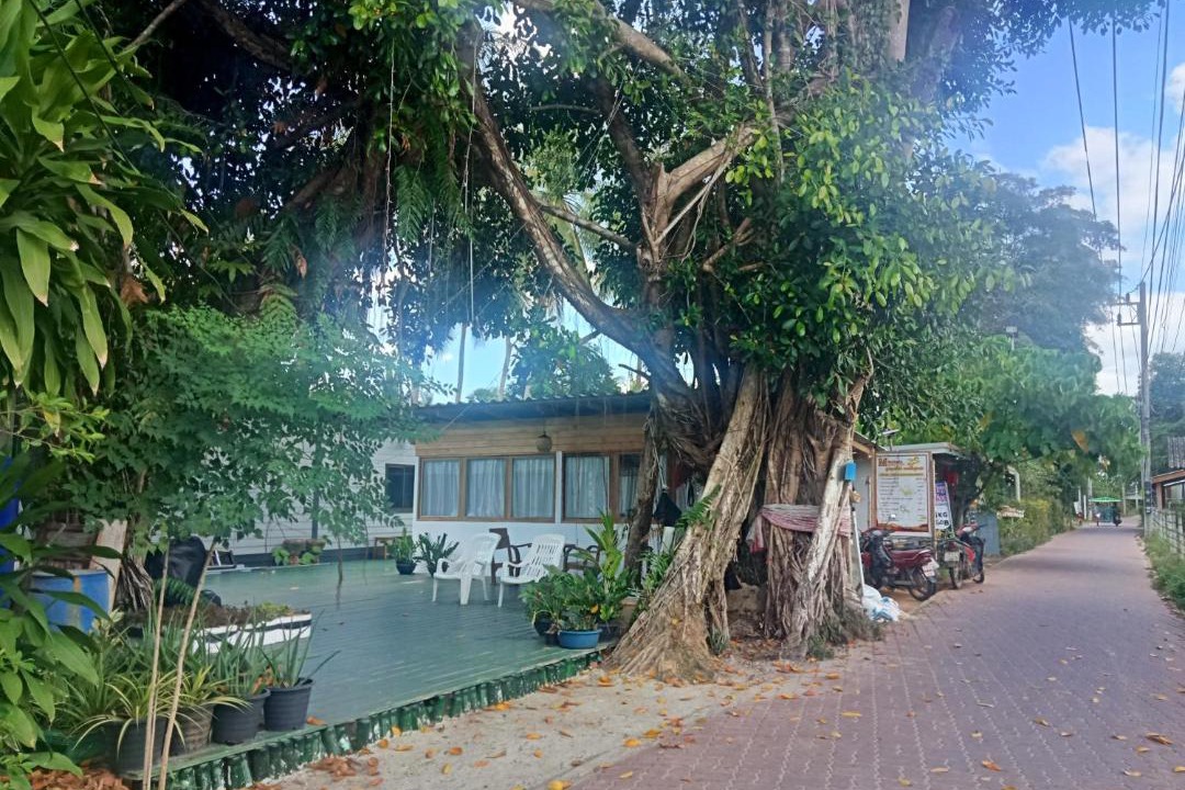 Photo of Others in Ko Mook
