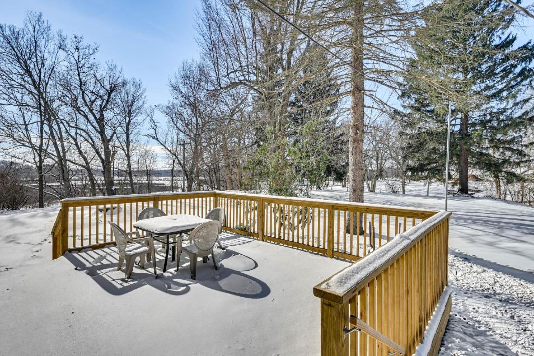 Photo of Patio Balcony in La Porte