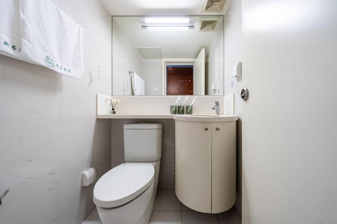 Photo of Bathroom in Jing'an