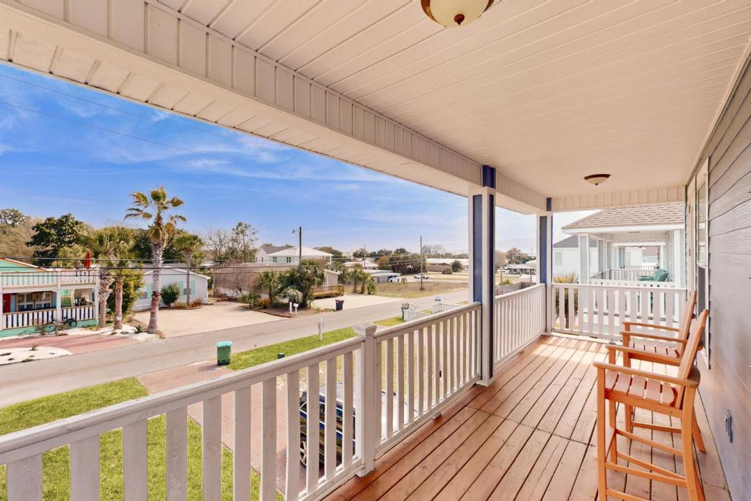 Photo of Patio Balcony in Laguna Beach Estates