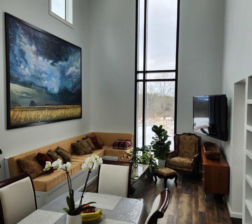 Photo of Livingroom in Ithaca