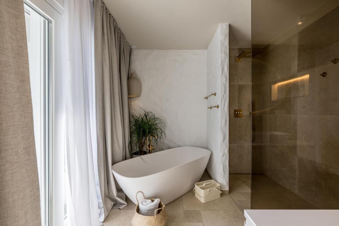 Photo of Bathroom in Duce