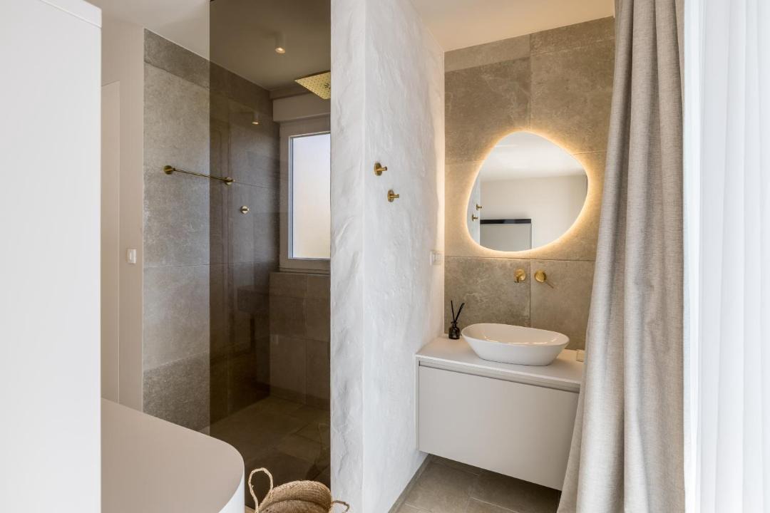 Photo of Bathroom in Duce