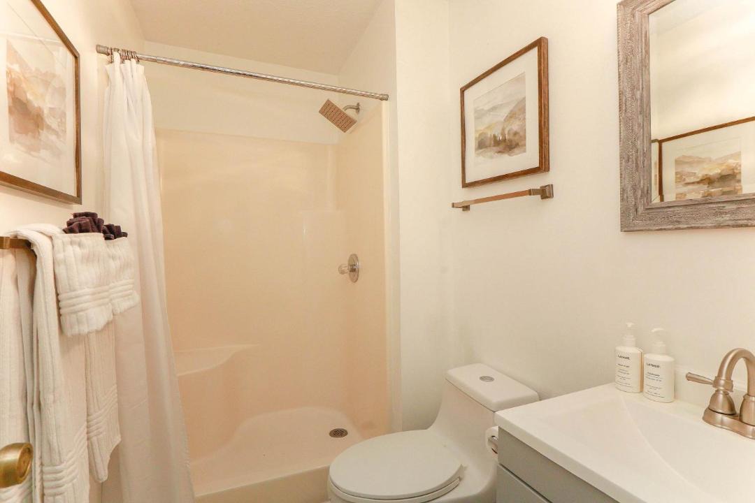 Photo of Bathroom in North Newport News