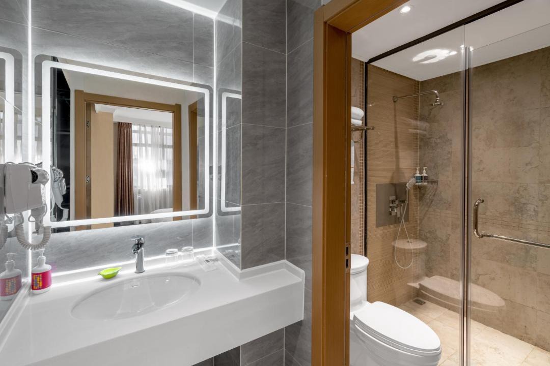 Photo of Bathroom in Kunming City Centre