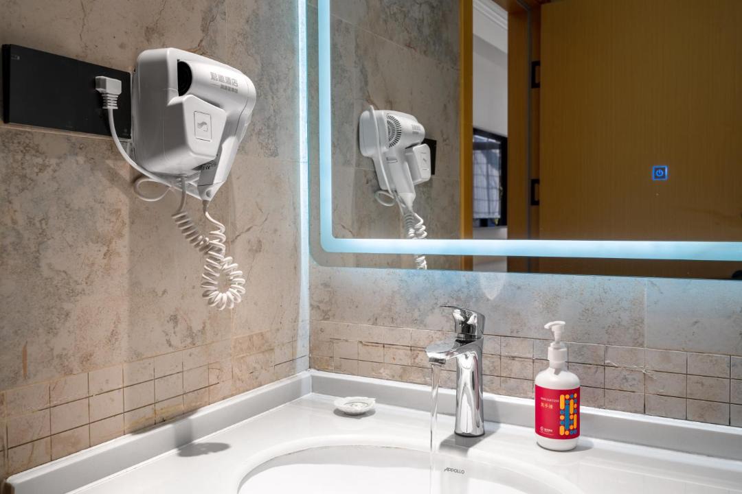 Photo of Bathroom in Kunming City Centre