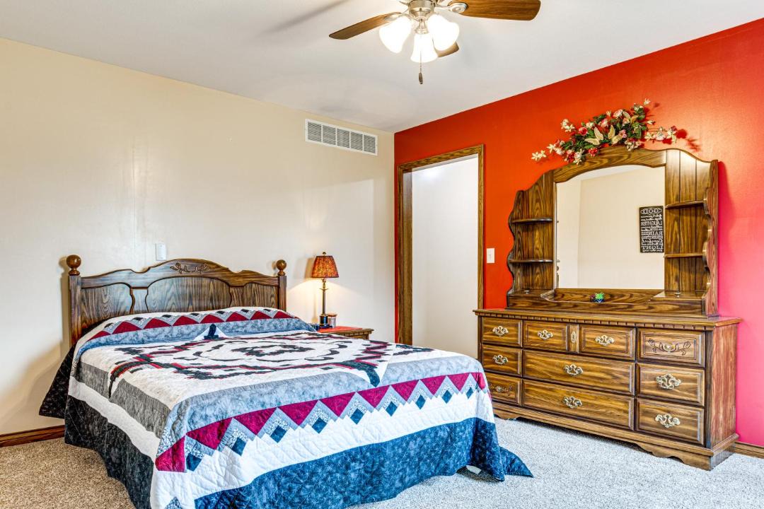 Photo of Bedroom in Sunman