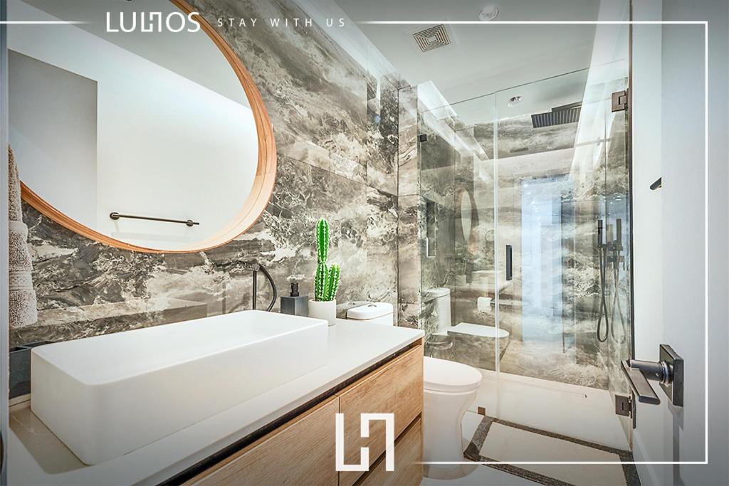 Photo of Bathroom in West Perrine