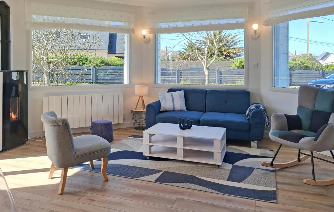 Photo of Livingroom in Ploudalmezeau