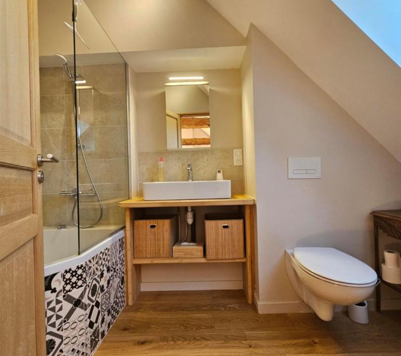 Photo of Bathroom in Taden