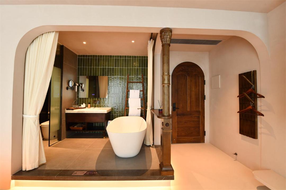Photo of Bathroom in Chenghai