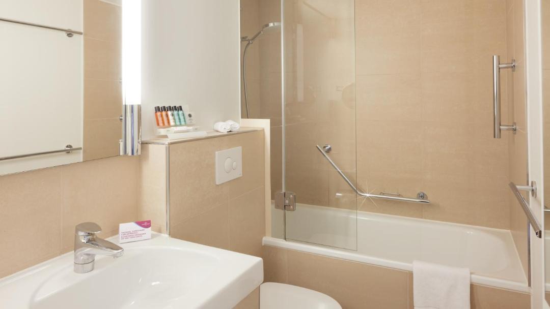 Photo of Bathroom in Hard
