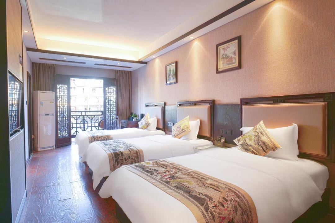 Photo of Bedroom in Fenghuang