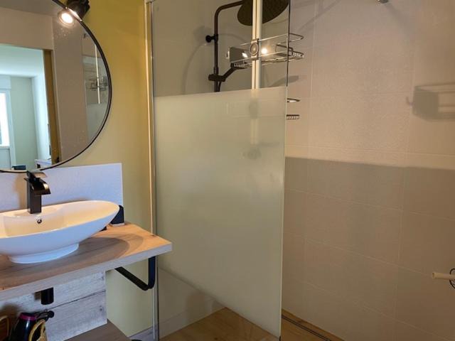 Photo of Bathroom in Saint-Martin-sur-Oust