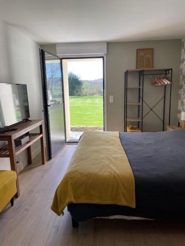 Photo of Bedroom in Saint-Martin-sur-Oust