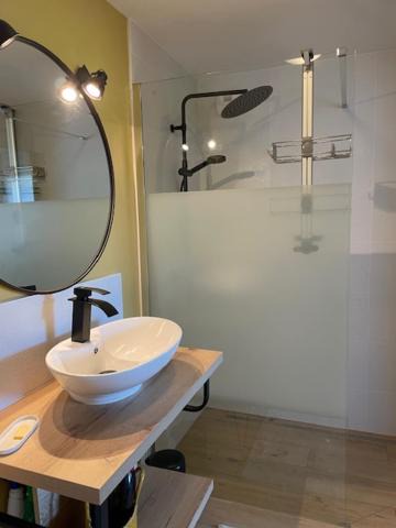Photo of Bathroom in Saint-Martin-sur-Oust