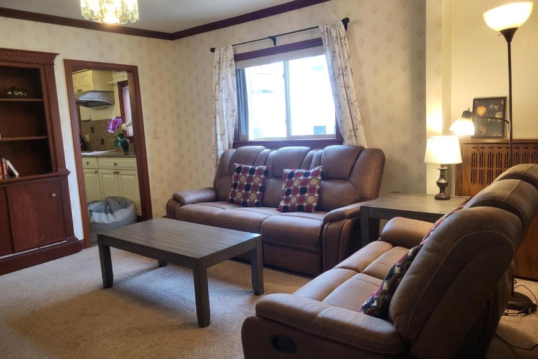 Photo of Livingroom in Strawberry Hill