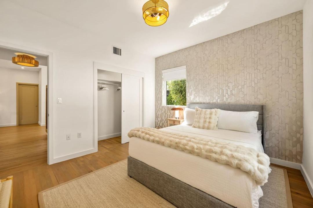 Photo of Bedroom in West Avenue