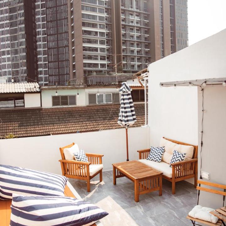 Photo of Patio Balcony in Phra Khanong Nuea